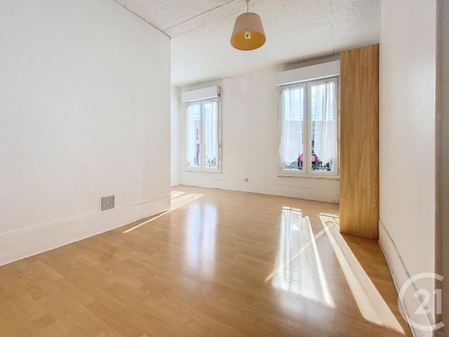 Appartement F2 à vendre - 2 pièces - 33,35 m2 - Le Kremlin Bicetre - 94 - ILE-DE-FRANCE